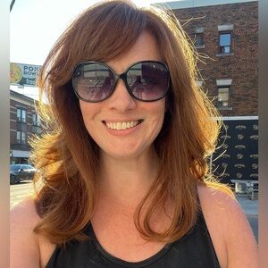 Meet your Posher, Karen